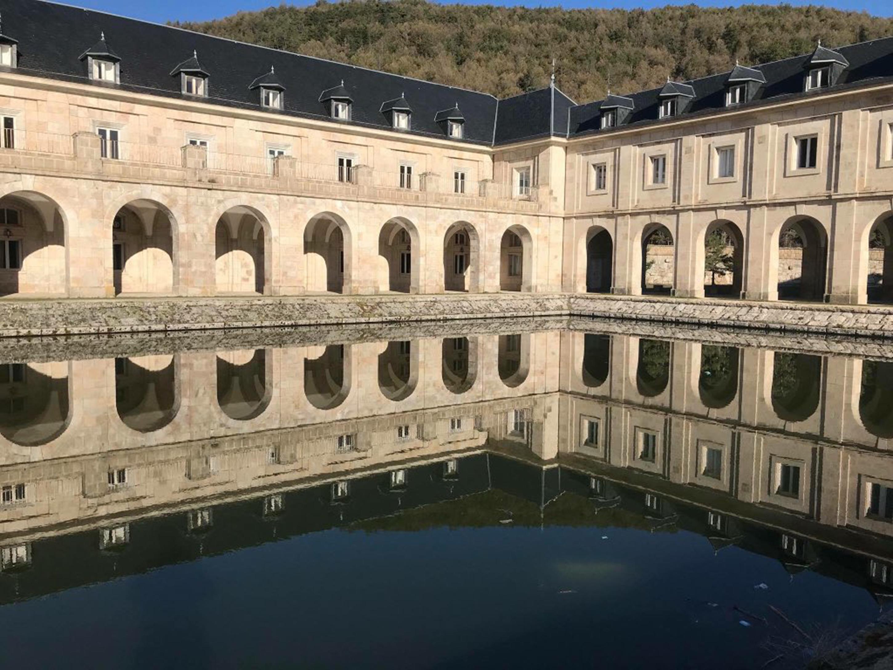 Hotel Hospederia Santa Cruz San Lorenzo de El Escorial Esterno foto