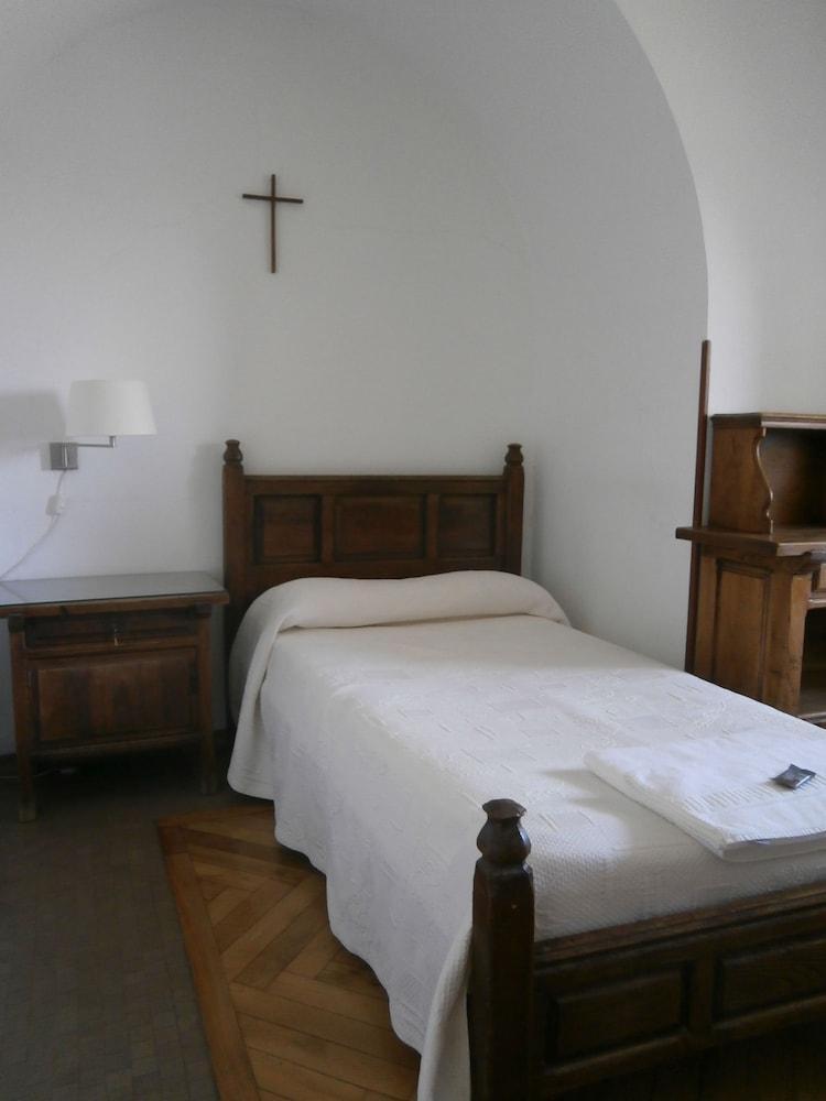Hotel Hospederia Santa Cruz San Lorenzo de El Escorial Esterno foto